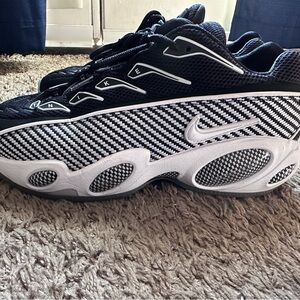 Nike Black and White Athletic Shoes